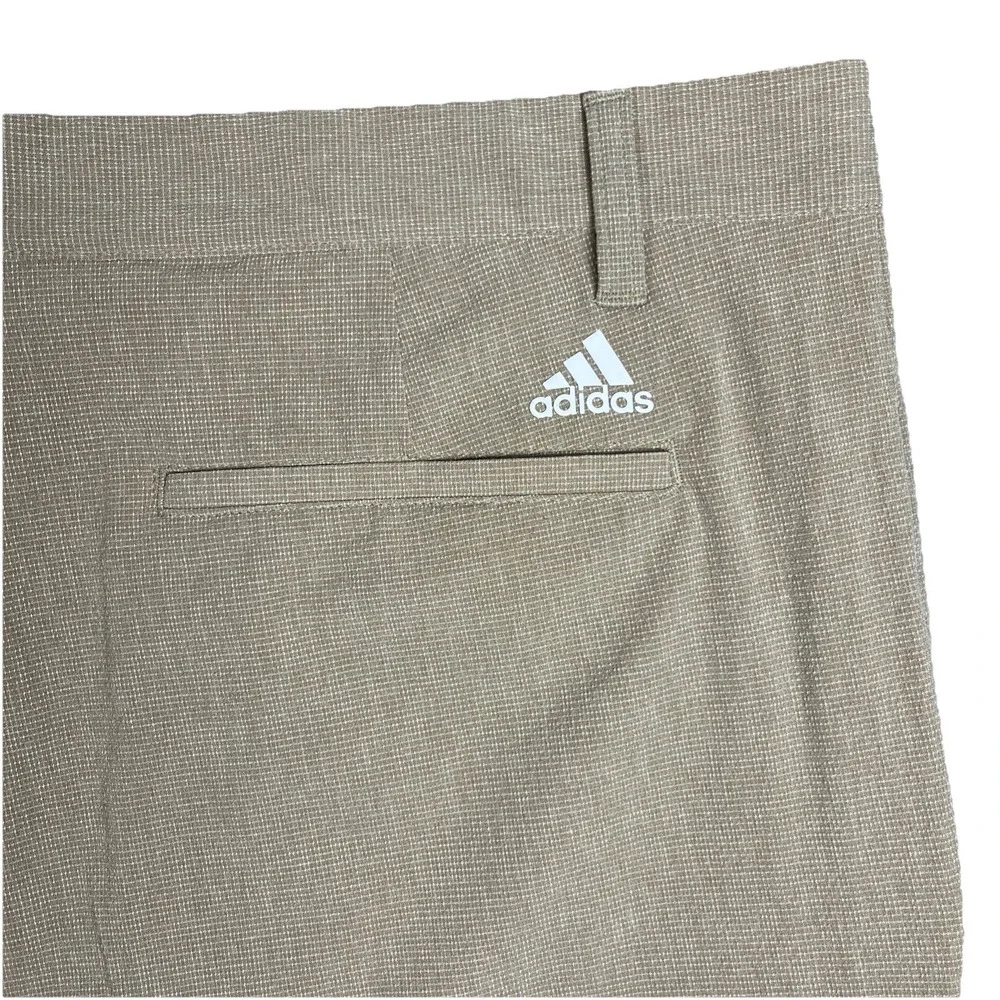 Adidas Aeroready Mens Performance Golf Casual Geometric Beige Tan Shorts 38‎
